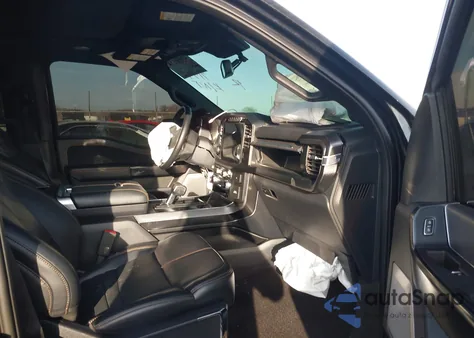 2022 Ford F-150 Platinum z USA, uszkodzony, nr VIN 1FTFW1E53NFB87144